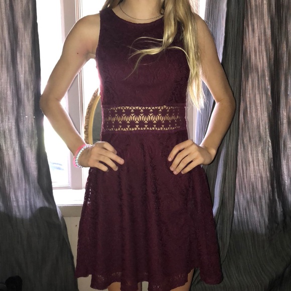 Rue21 Dresses & Skirts - Maroon lace dress